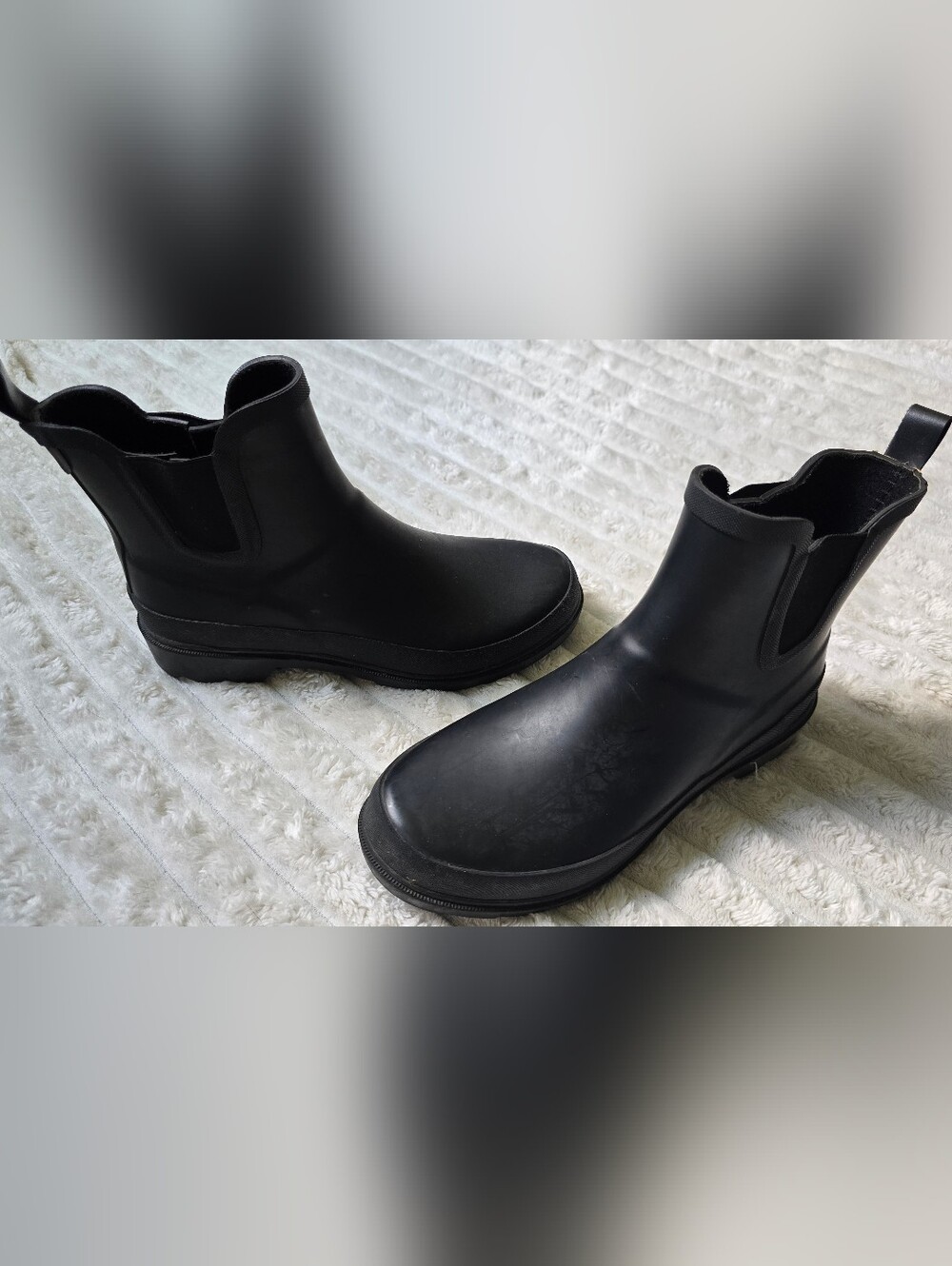 Matte Black Chelsea Rain Boots Ankle Length Waterproof Womens Size 6